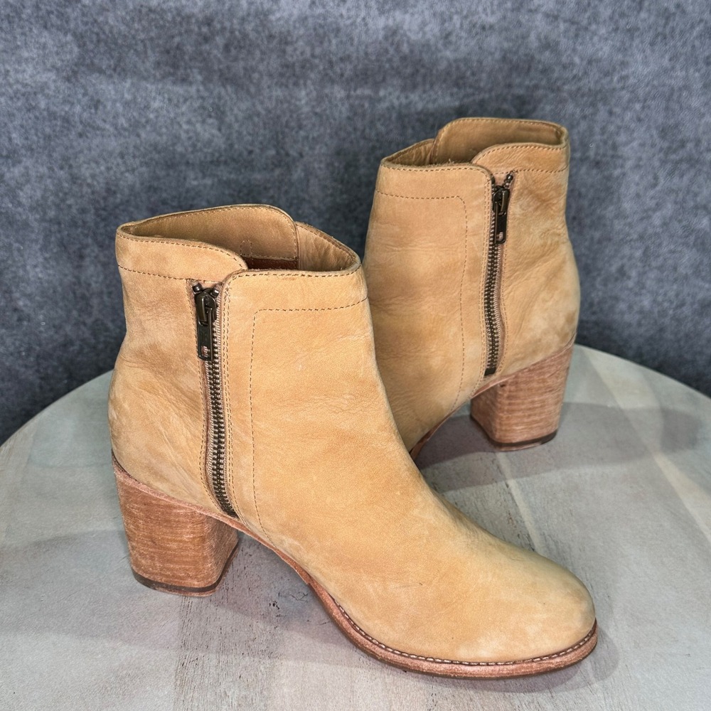 Frye Addie Double Zip Sand Tan Leather Ankle Boots Block Heel Women's Size 7.5 B - Picture 8 of 12
